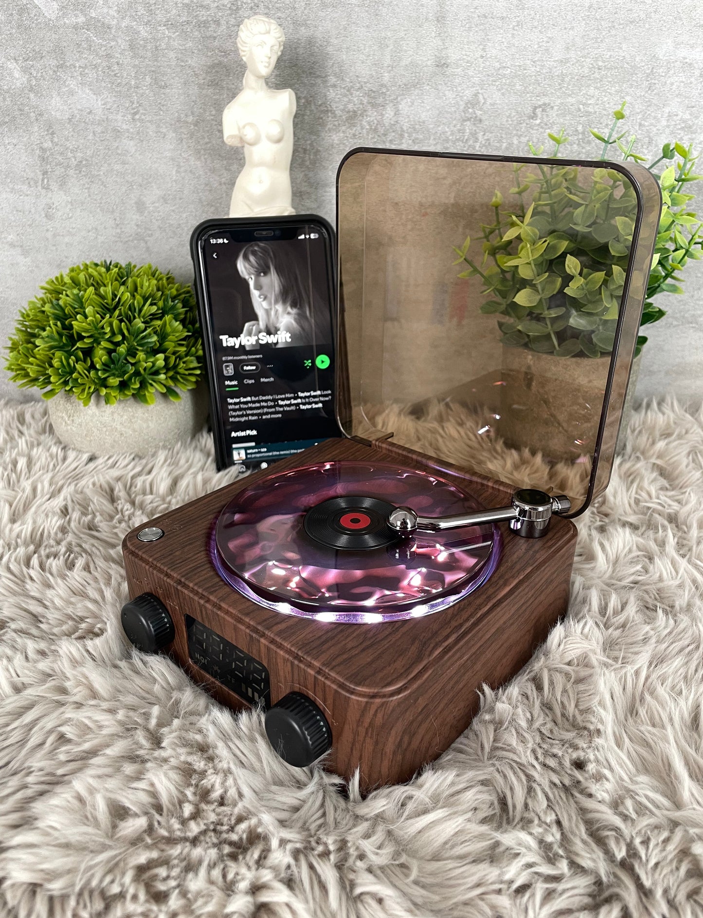 Lumena™ Retro Wave
